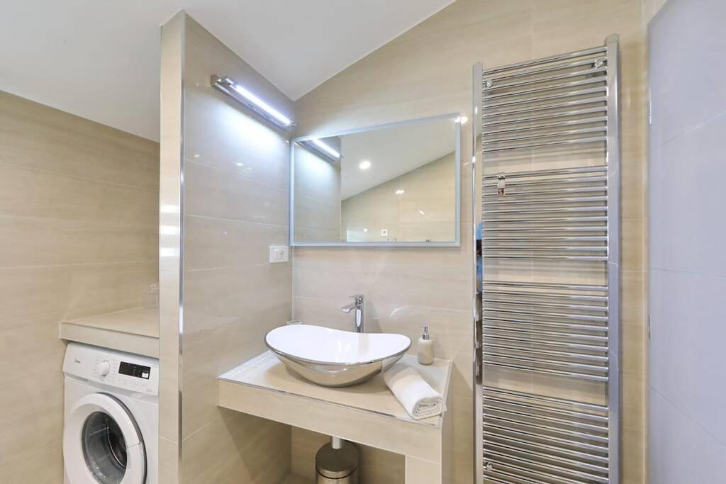 Apartman Chiara Galovac  エクステリア 写真